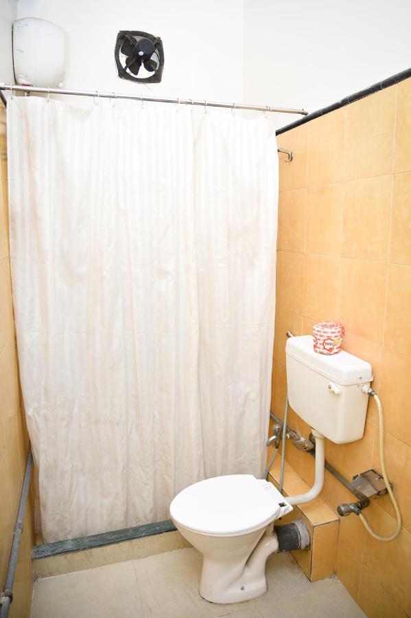 Crossroads Hotel Kolkata Luaran gambar