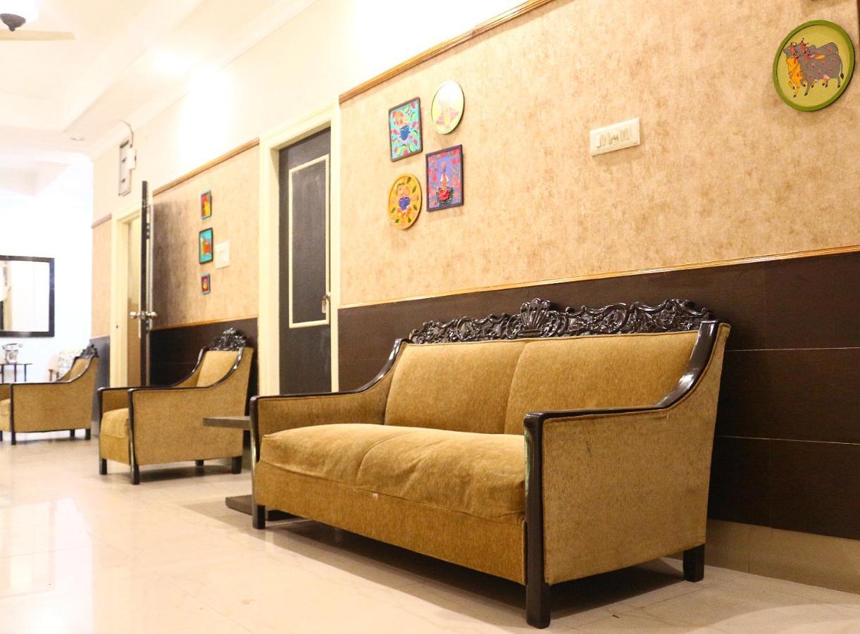 Crossroads Hotel Kolkata Luaran gambar