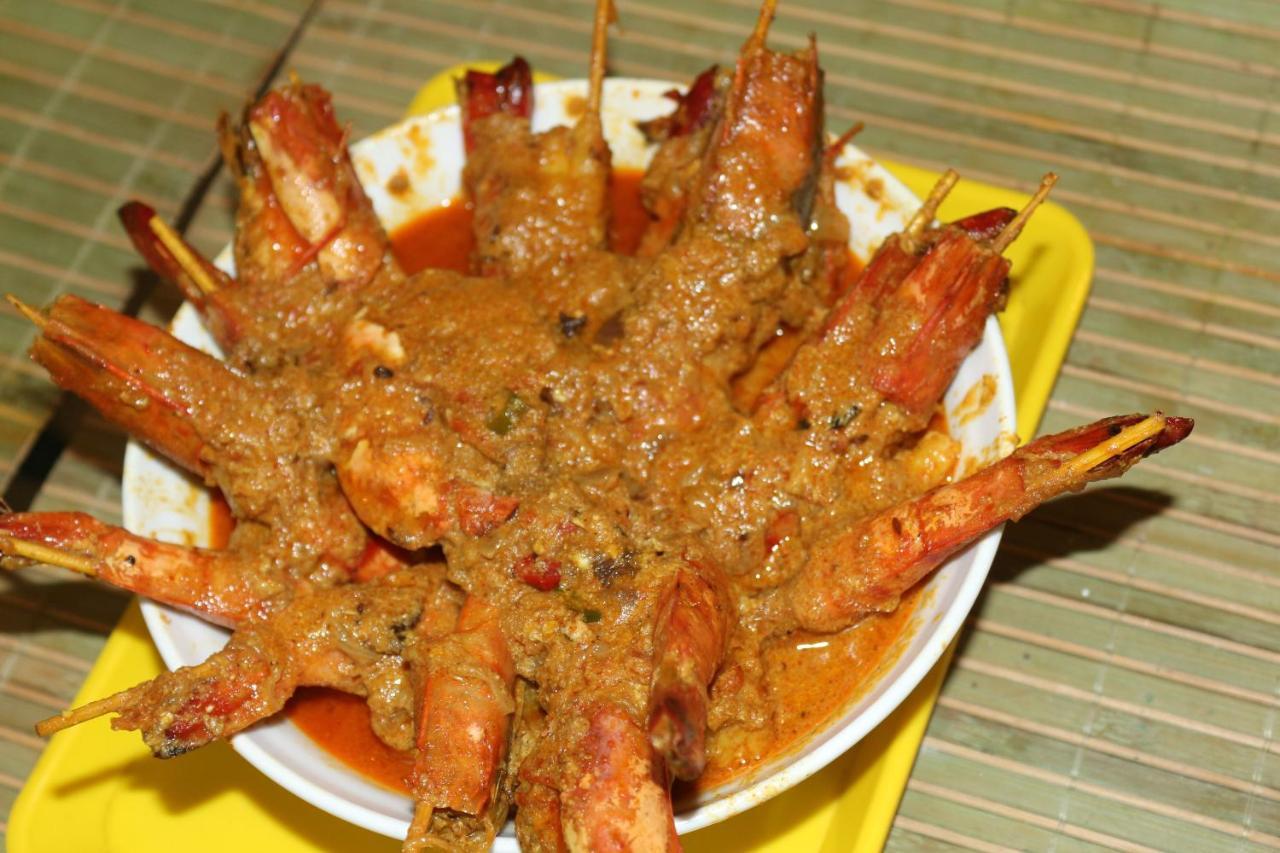 Crossroads Hotel Kolkata Luaran gambar